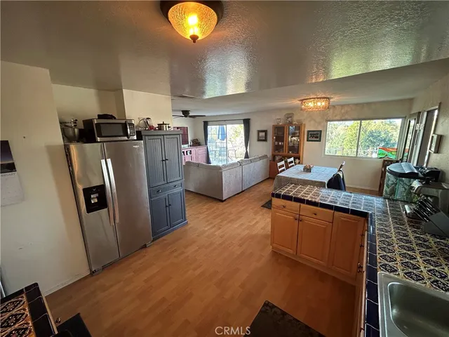 $690,000 | 2715 Brockton Avenue, Riverside, CA 92501