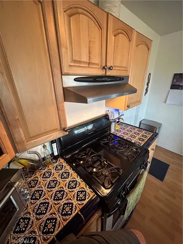 $690,000 | 2715 Brockton Avenue, Riverside, CA 92501