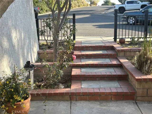 $690,000 | 2715 Brockton Avenue, Riverside, CA 92501