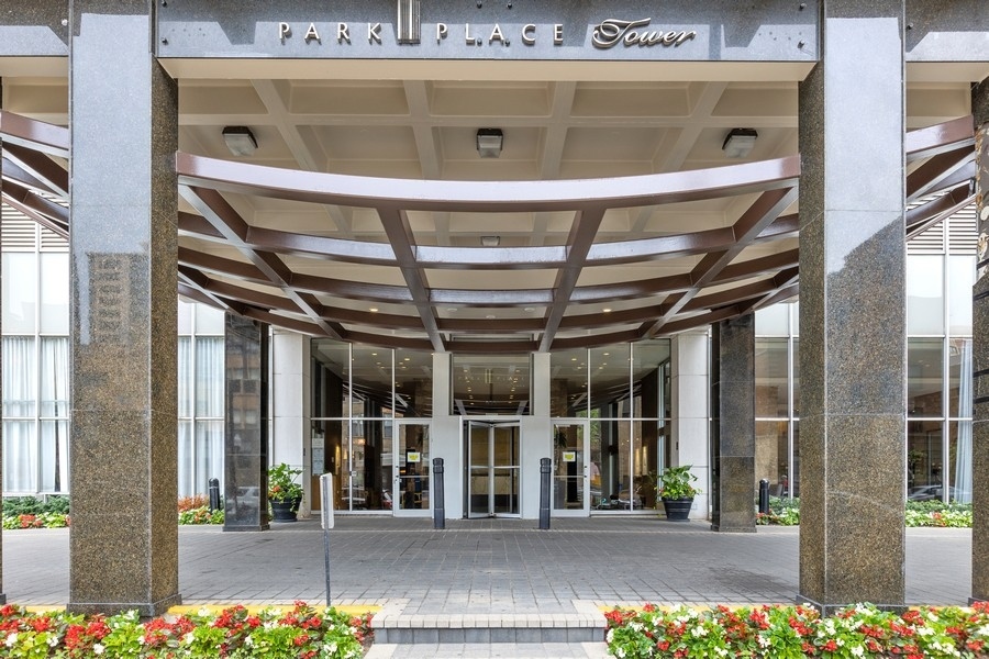 655 West Irving Park Road, Unit 2803 Chicago, IL 60613 - Photo 1 of 24