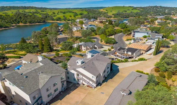 $350,000 | 438 Hilltop Estates Drive, Unit A3, Copperopolis, CA 95228