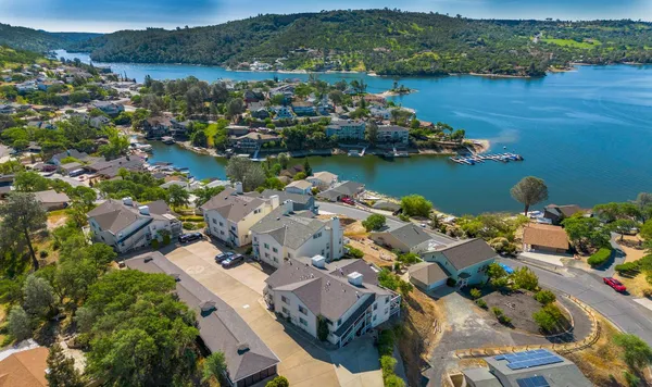 $350,000 | 438 Hilltop Estates Drive, Unit A3, Copperopolis, CA 95228