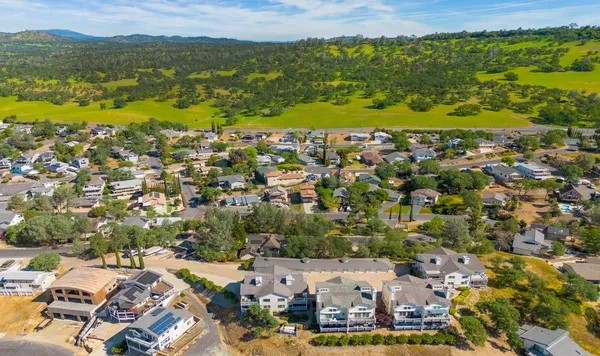 $350,000 | 438 Hilltop Estates Drive, Unit A3, Copperopolis, CA 95228