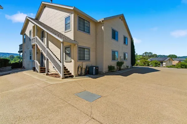 $350,000 | 438 Hilltop Estates Drive, Unit A3, Copperopolis, CA 95228