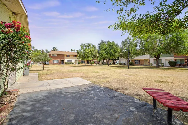 $1,900 | 4522 North 15th Avenue, Phoenix, AZ 85015