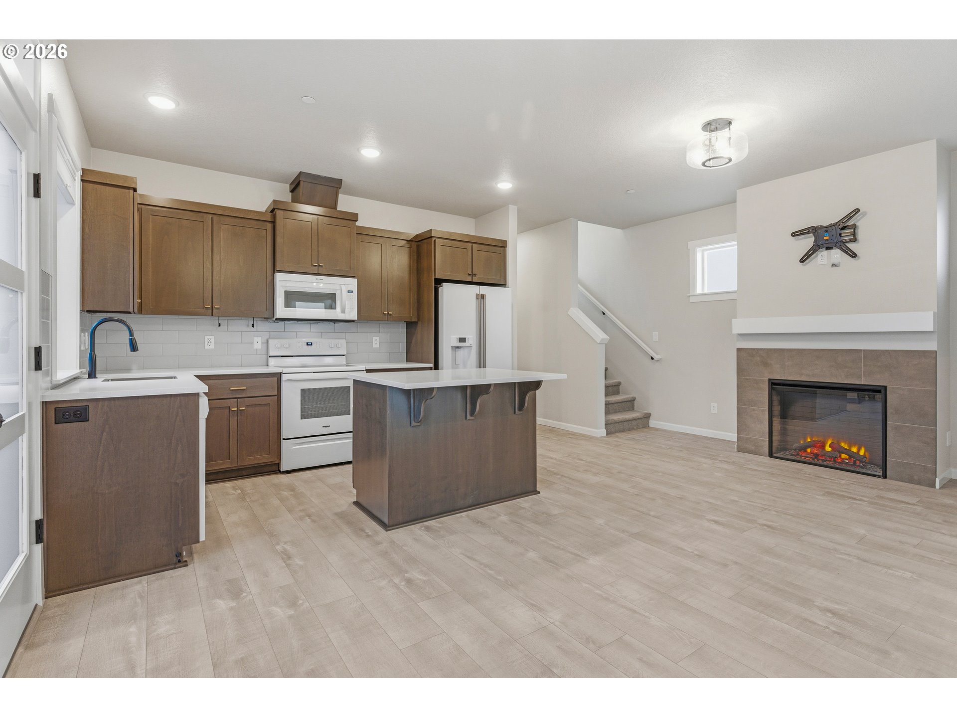 1811 Cousteau Loop Southeast Salem, OR 97302 - Photo 9 of 44