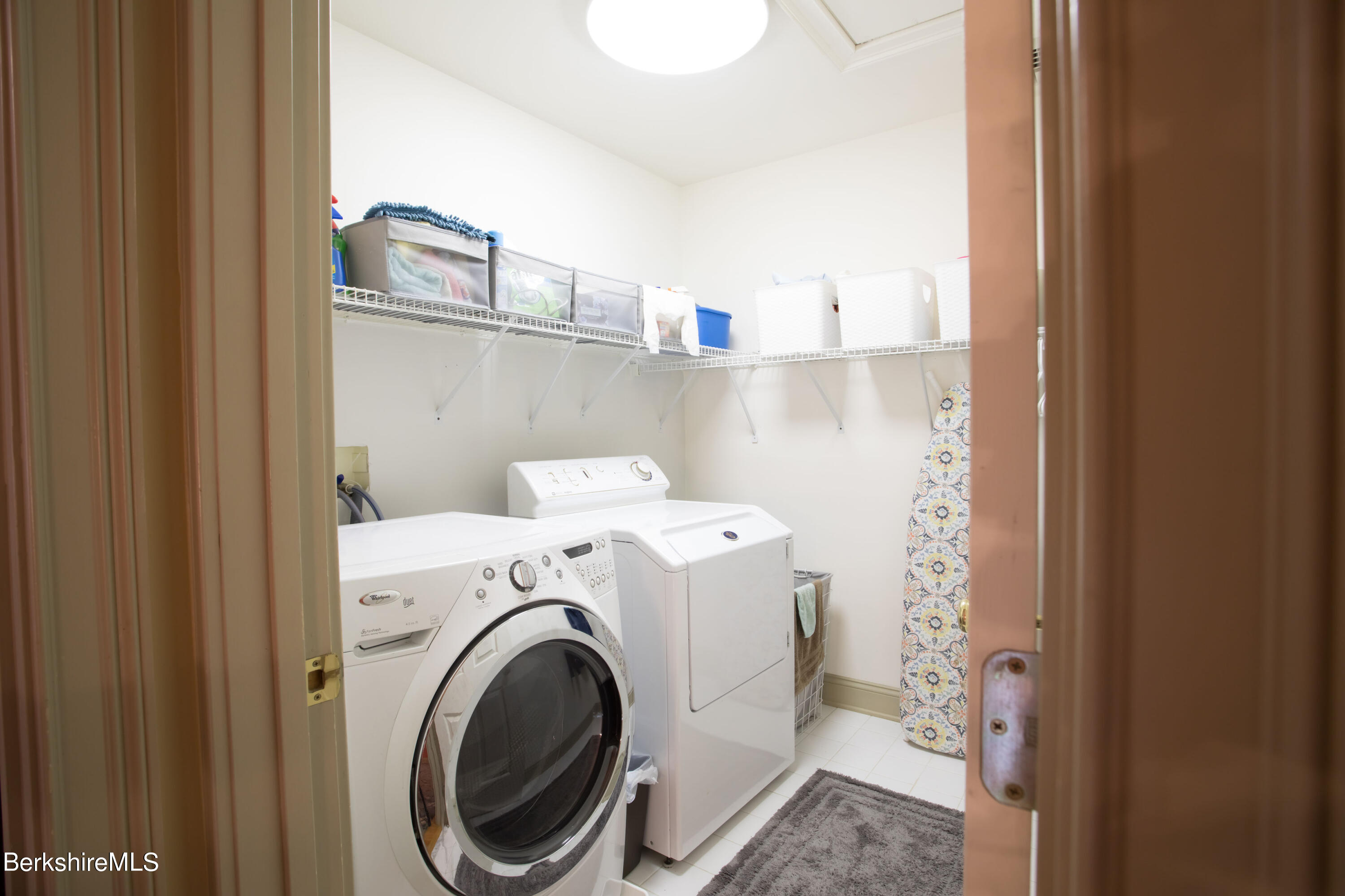 357 Twin Lakes Road Salisbury, CT 06068 - Photo 25 of 31 a utility room with dryer and washer