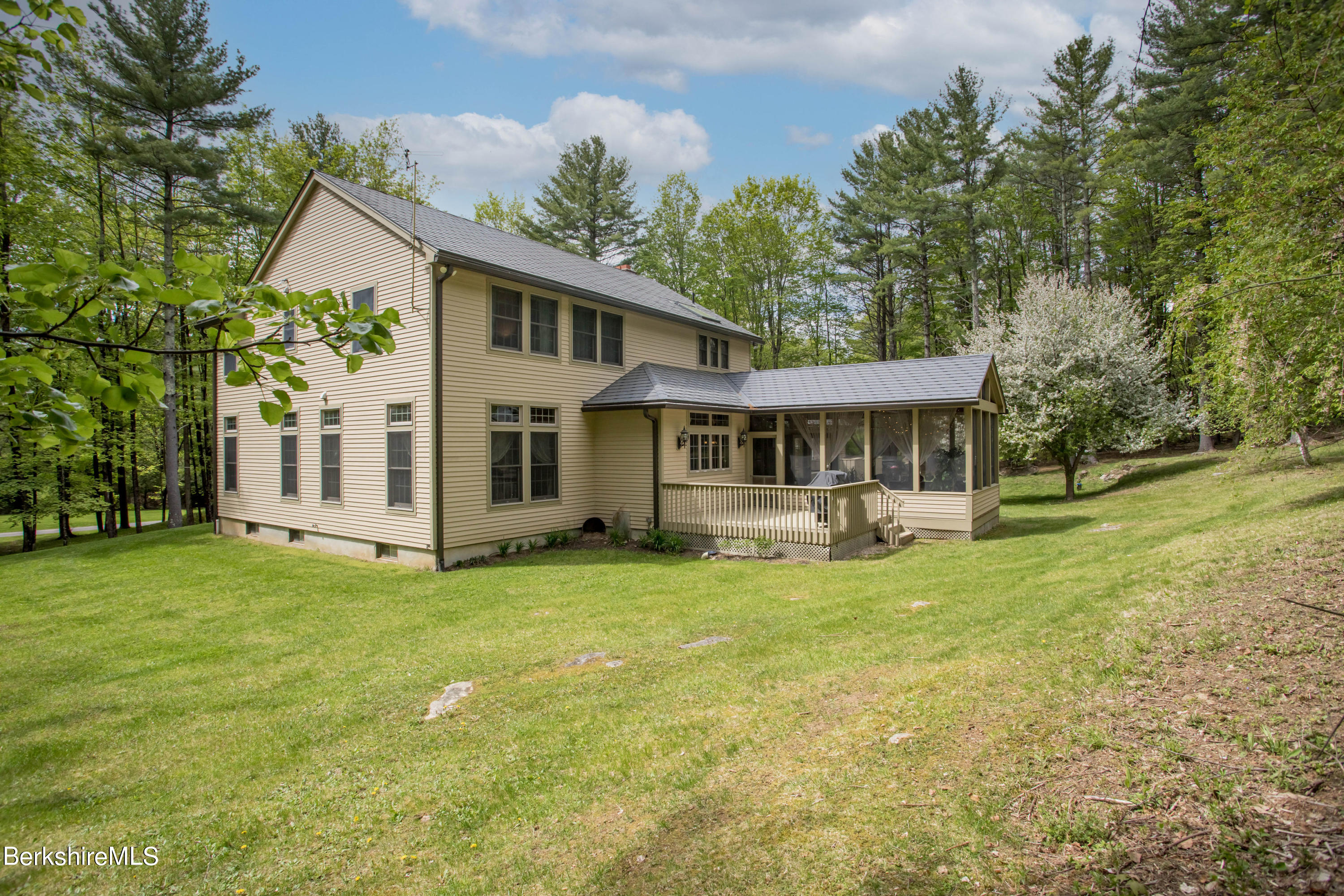 357 Twin Lakes Road Salisbury, CT 06068 - Photo 4 of 31 a view of a house with a yard
