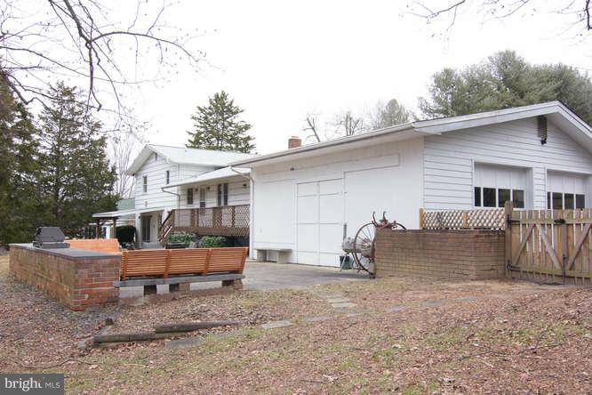 5336 Wendy Road Sykesville, MD 21784 - Photo 25 of 30 Exterior (Rear)