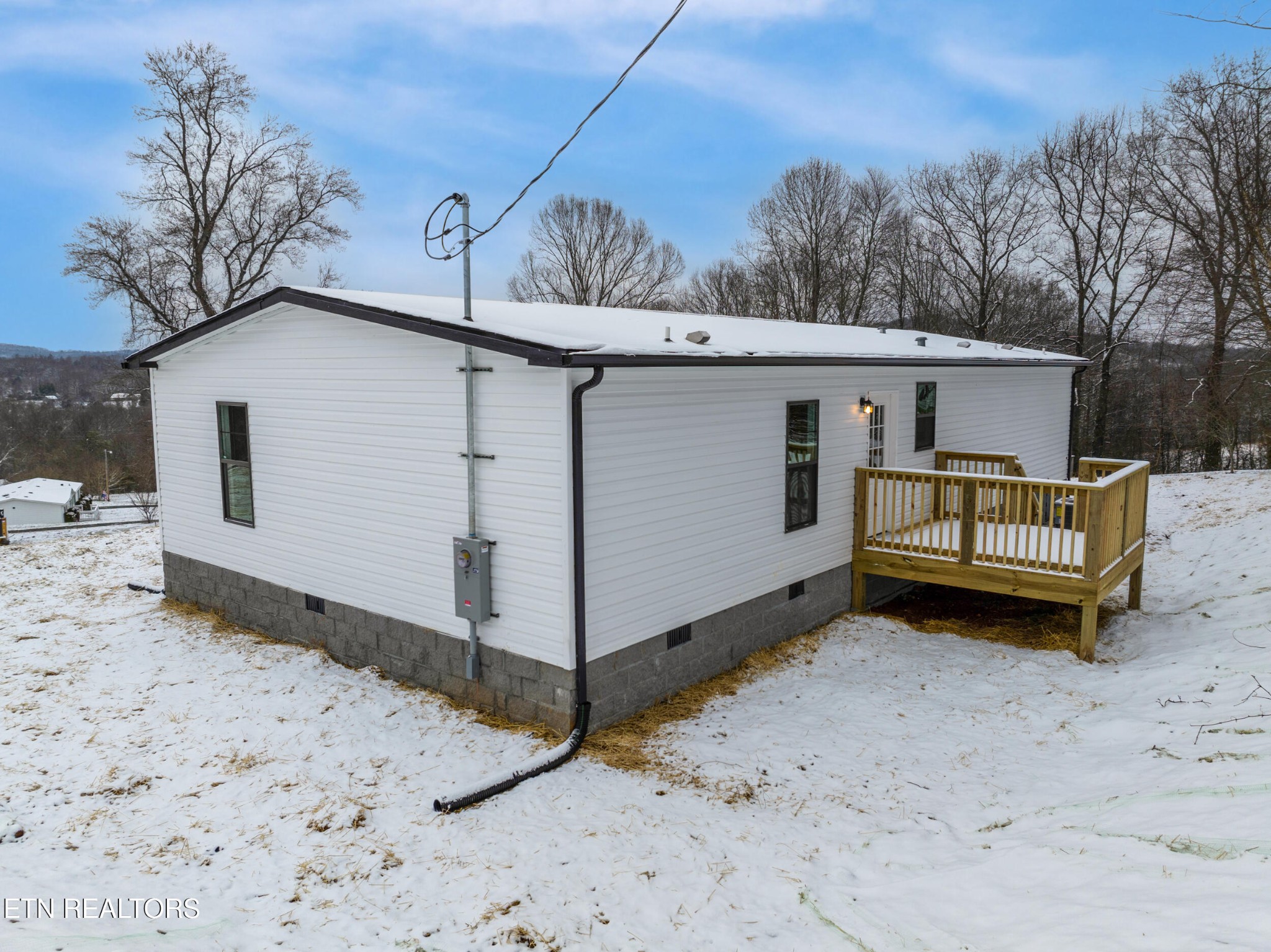 511 New Clear Branch Road Rocky Top, TN 37769 - Photo 29 of 30 Gallery Image 29
