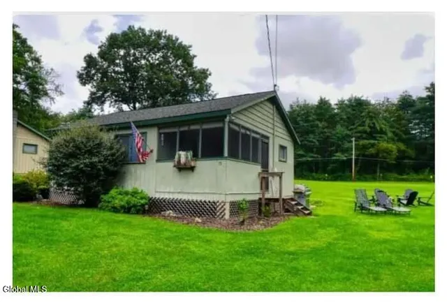 $2,500,000 | 14 Gunn Lane, Queensbury, NY 12804