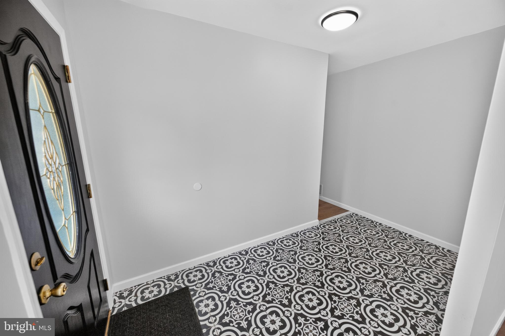 102 Ramble Road Cherry Hill, NJ 08034 - Photo 4 of 27