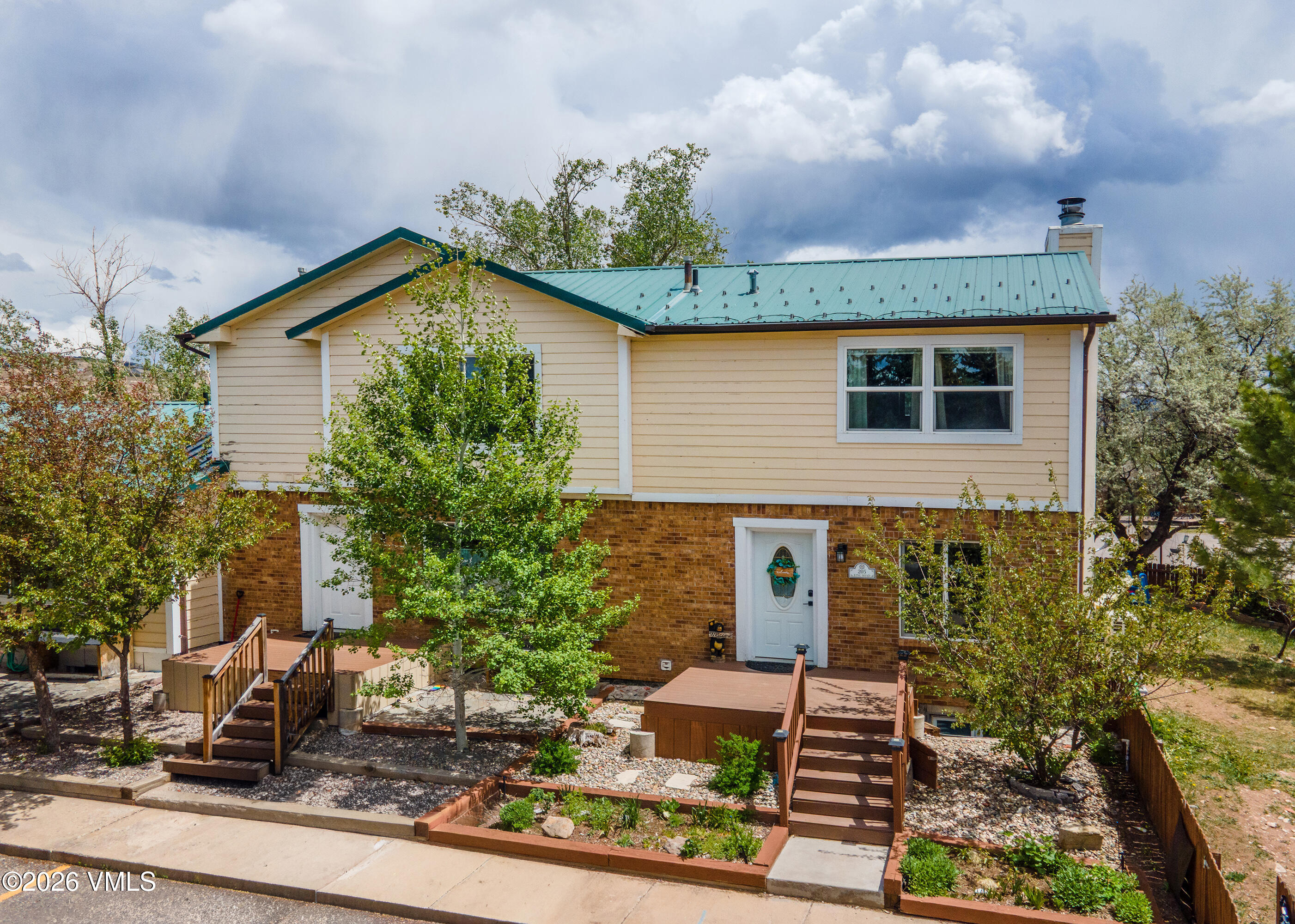 205 King Road Eagle, CO 81631 - Photo 25 of 37 205-Castle-Dr_01