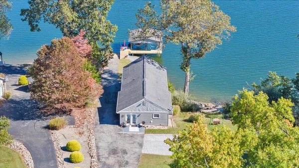 $889,000 | 3018 Northridge Road, Hardy, VA 24101