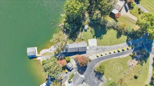 $889,000 | 3018 Northridge Road, Hardy, VA 24101