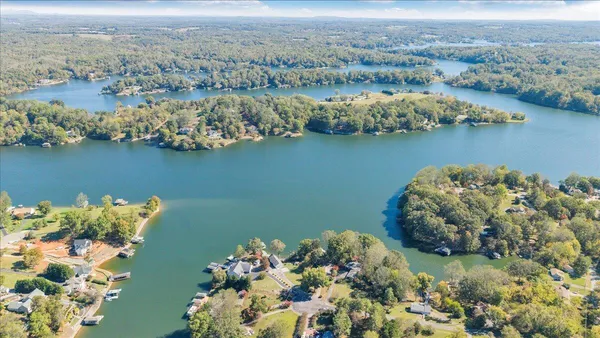 $889,000 | 3018 Northridge Road, Hardy, VA 24101