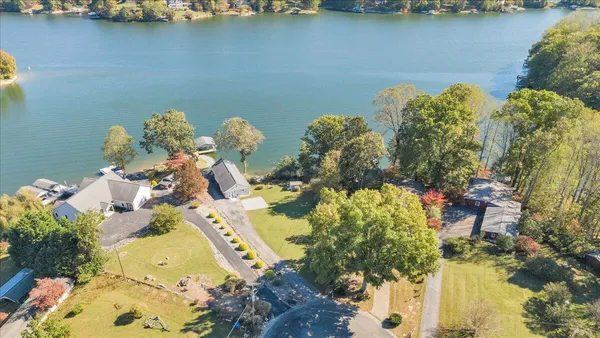$889,000 | 3018 Northridge Road, Hardy, VA 24101