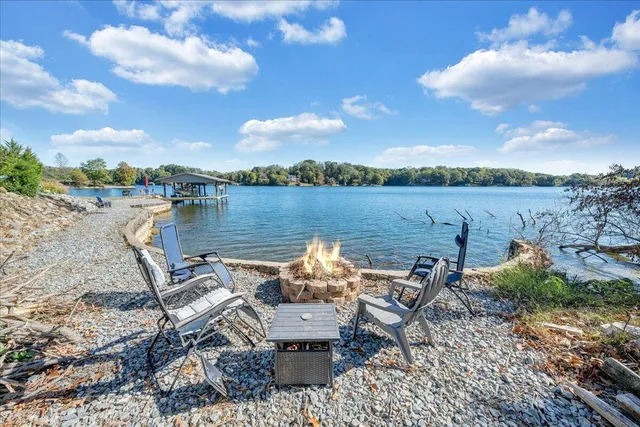 $897,900 | 3018 Northridge Road, Hardy, VA 24101