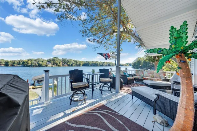 $897,900 | 3018 Northridge Road, Hardy, VA 24101