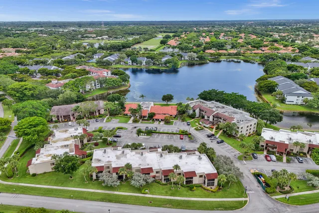 $175,000 | 5306 Cedar Lake Drive, Unit 201, Boynton Beach, FL 33437