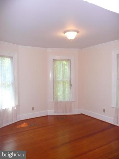 2799 Beechbank Road Silver Spring, MD 20910 - Photo 12 of 19 Bedroom #2