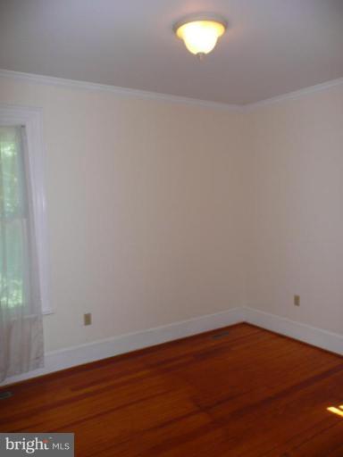 2799 Beechbank Road Silver Spring, MD 20910 - Photo 14 of 19 Bedroom #4