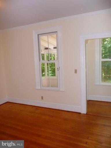 2799 Beechbank Road Silver Spring, MD 20910 - Photo 7 of 19 with 3 season room behind it!