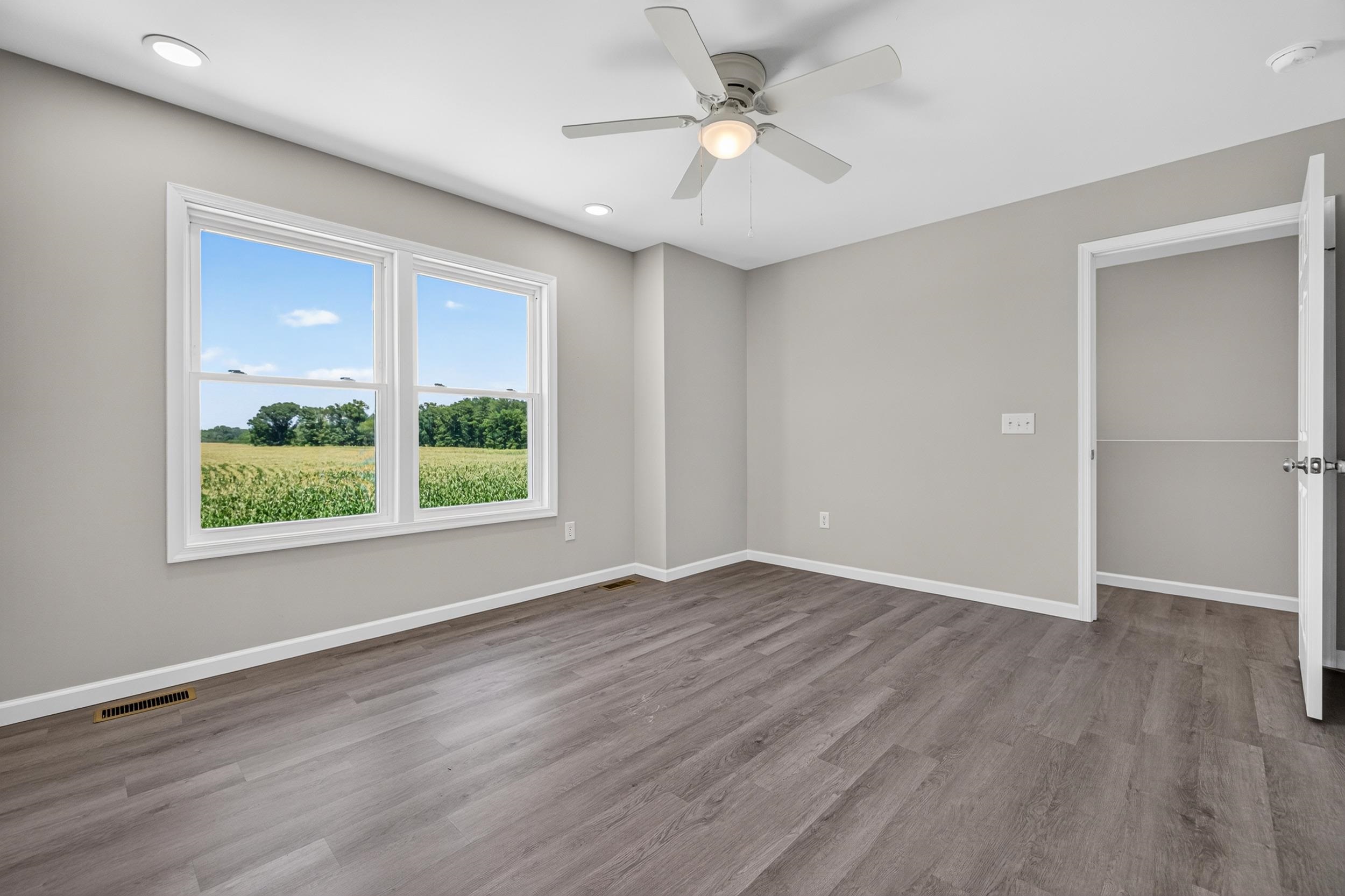 121 21st Street Grottoes, VA 24441 - Photo 30 of 60