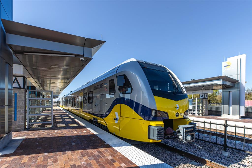 5055 Addison Circle, Unit 731 Addison, TX 75001 - Photo 40 of 40 The new DART Sliver Line Station is a five minute walk and wisks you to DFW Airport, Grapevine and other great destinations.