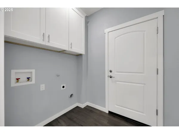 $599,000 | 2132 Willona Drive, Eugene, OR 97408