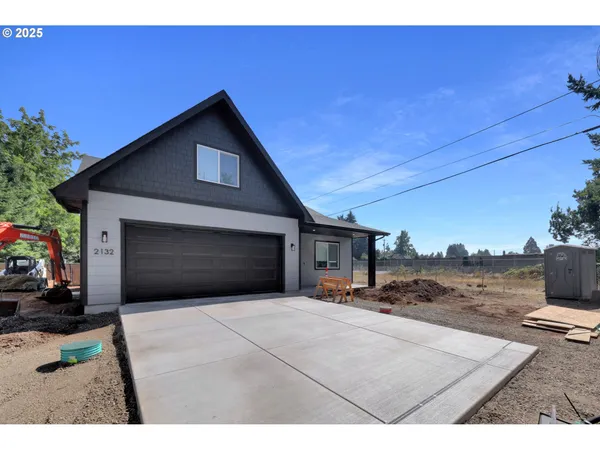 $599,000 | 2132 Willona Drive, Eugene, OR 97408