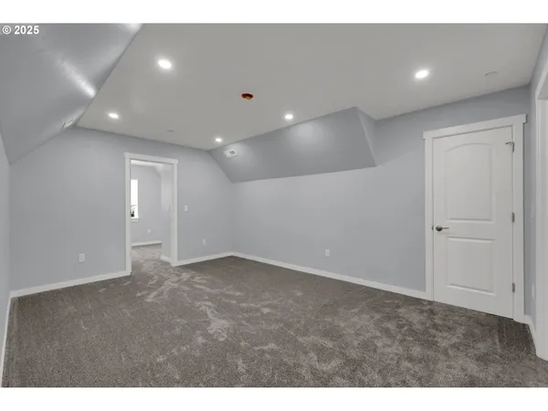 $599,000 | 2132 Willona Drive, Eugene, OR 97408