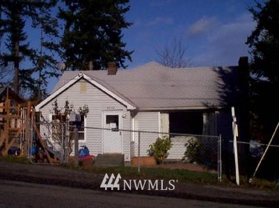 2534 Stone Bremerton, WA 98310 - Photo 1 of 1 Gallery Image 1