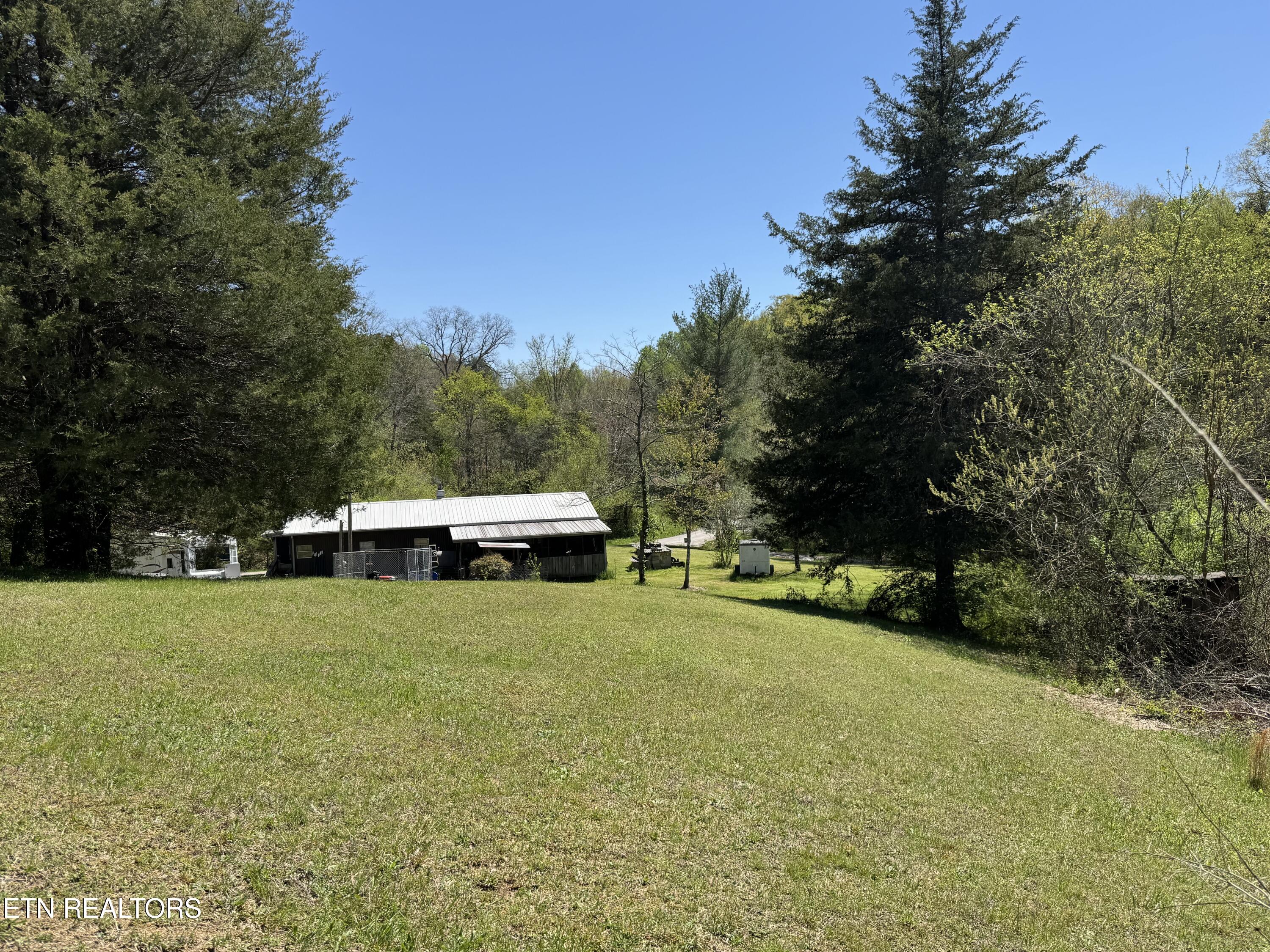 3435 Glendale Road Bybee, TN 37713 - Photo 11 of 17 IMG_4581