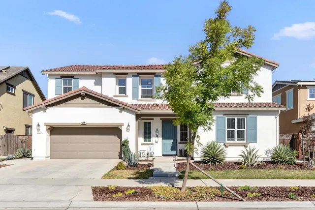 $929,900 | 17591 Graceada Lane, Lathrop, CA 95330