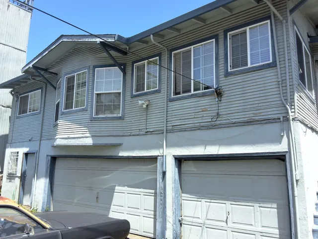 $675,000 | 3020 East 19th Street, Oakland, CA 94601