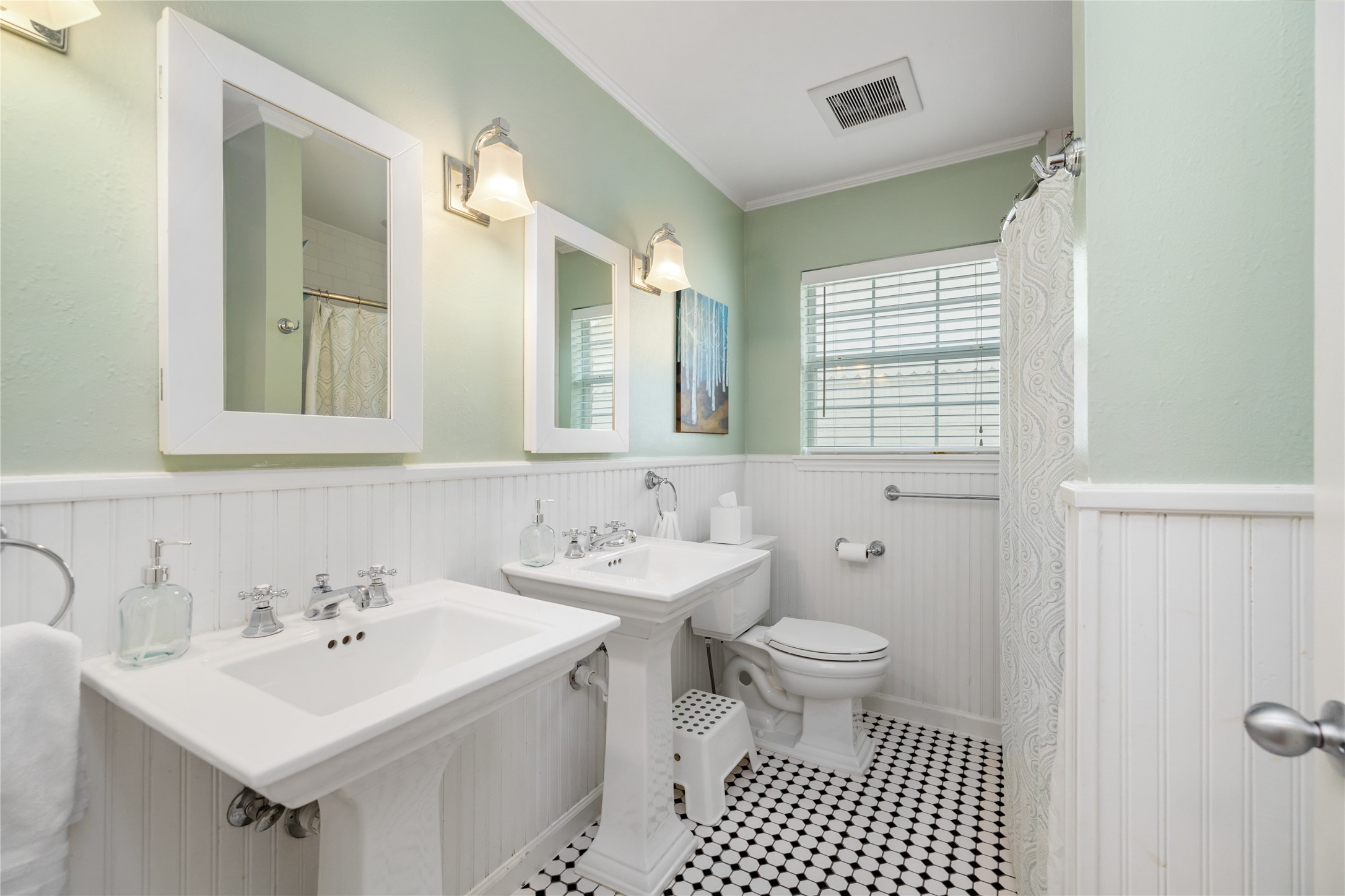 5222 Spellman Road Houston, TX 77035 - Photo 15 of 26