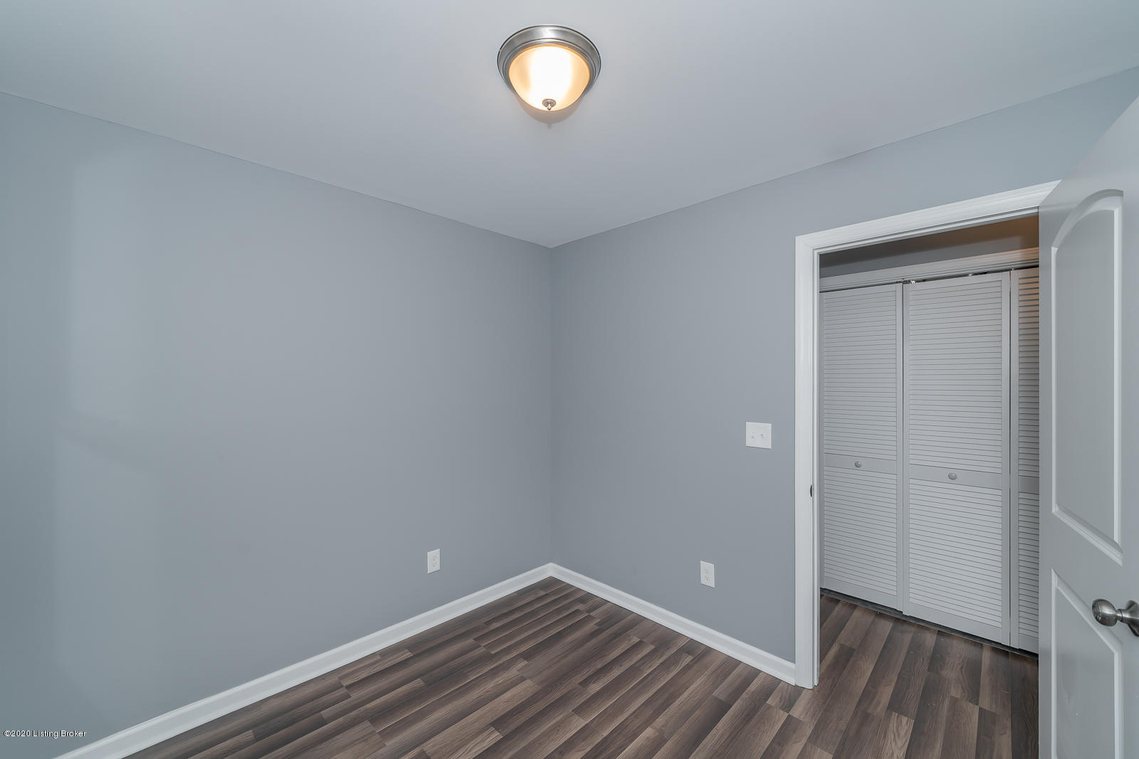 5413 Rayburn Road Louisville, KY 40272 - Photo 19 of 29 5413 Rayburn Rd L-5