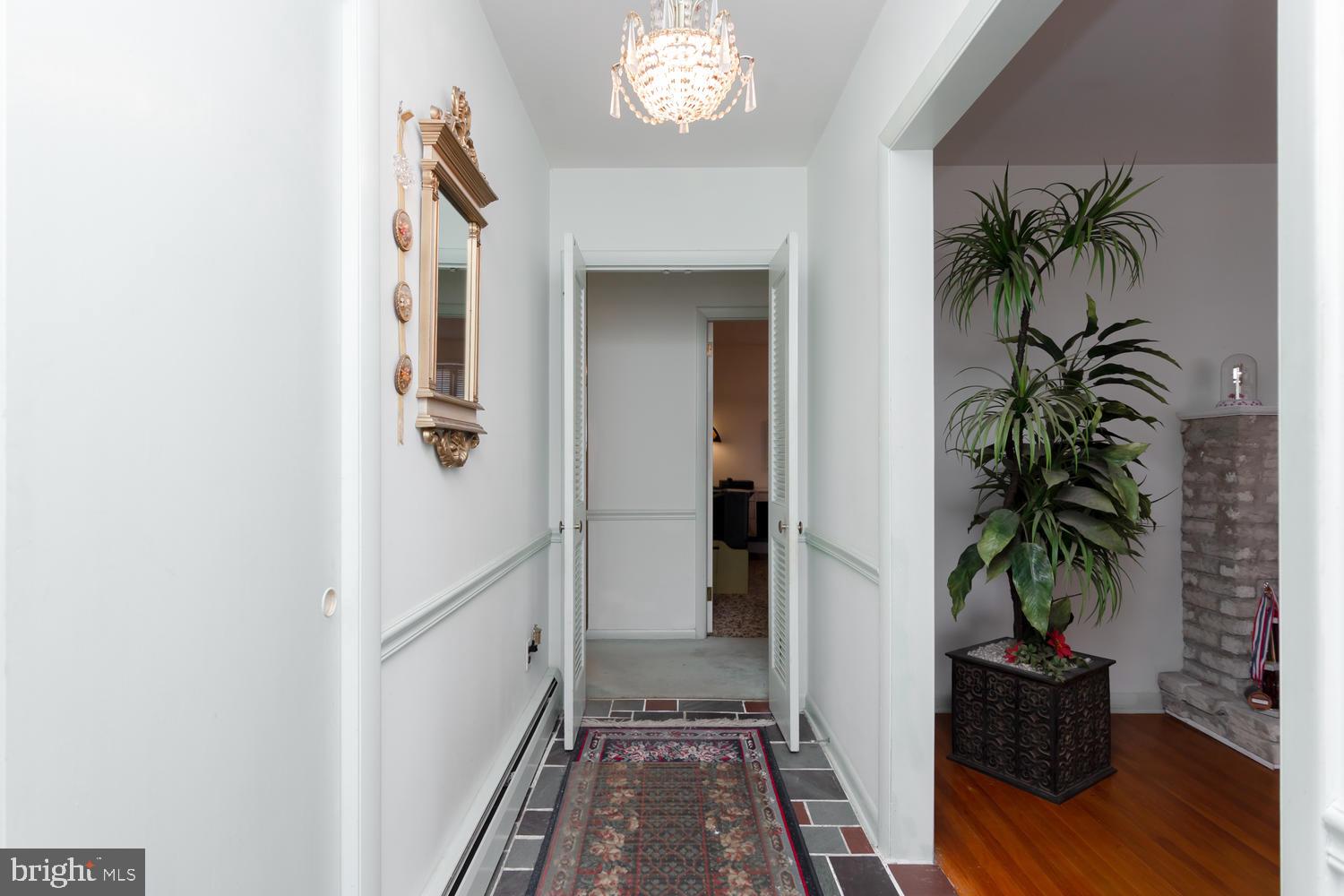 228 Foxcroft Road Broomall, PA 19008 - Photo 2 of 38 Gallery Image 2