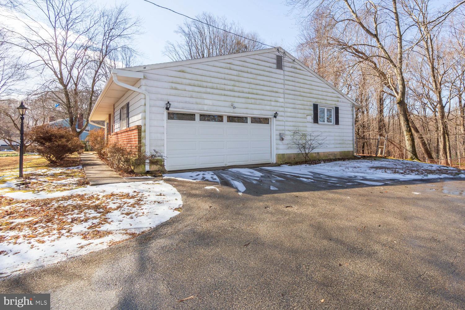228 Foxcroft Road Broomall, PA 19008 - Photo 37 of 38 Gallery Image 37