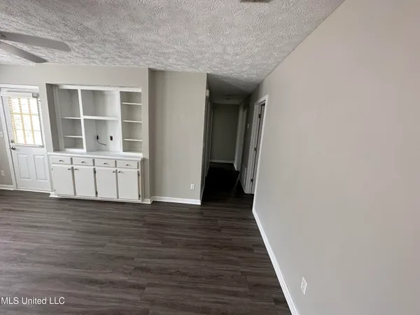 $1,500 | 300 Carver Drive, Starkville, MS 39759