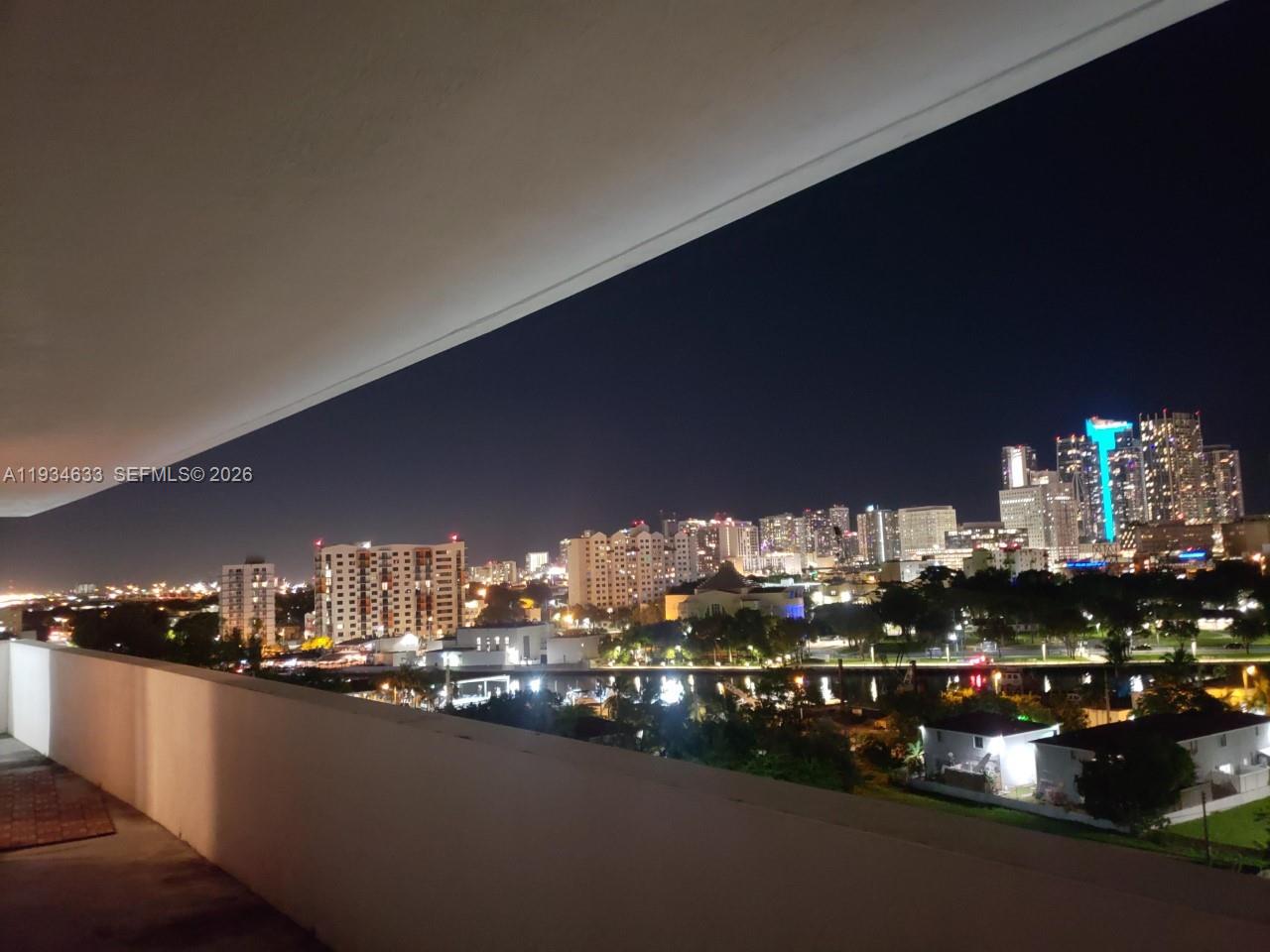 36 Northwest 6th Avenue, Unit 906 Miami, FL 33128 - Photo 2 of 37 a view of a city