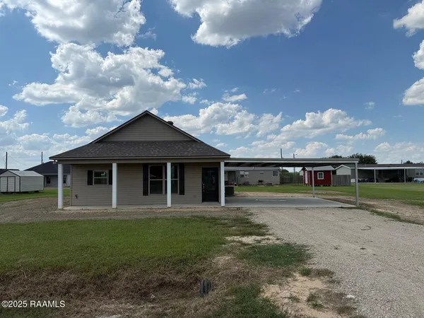 $189,900 | 9916 Lou Ella Road, Kaplan, LA 70548