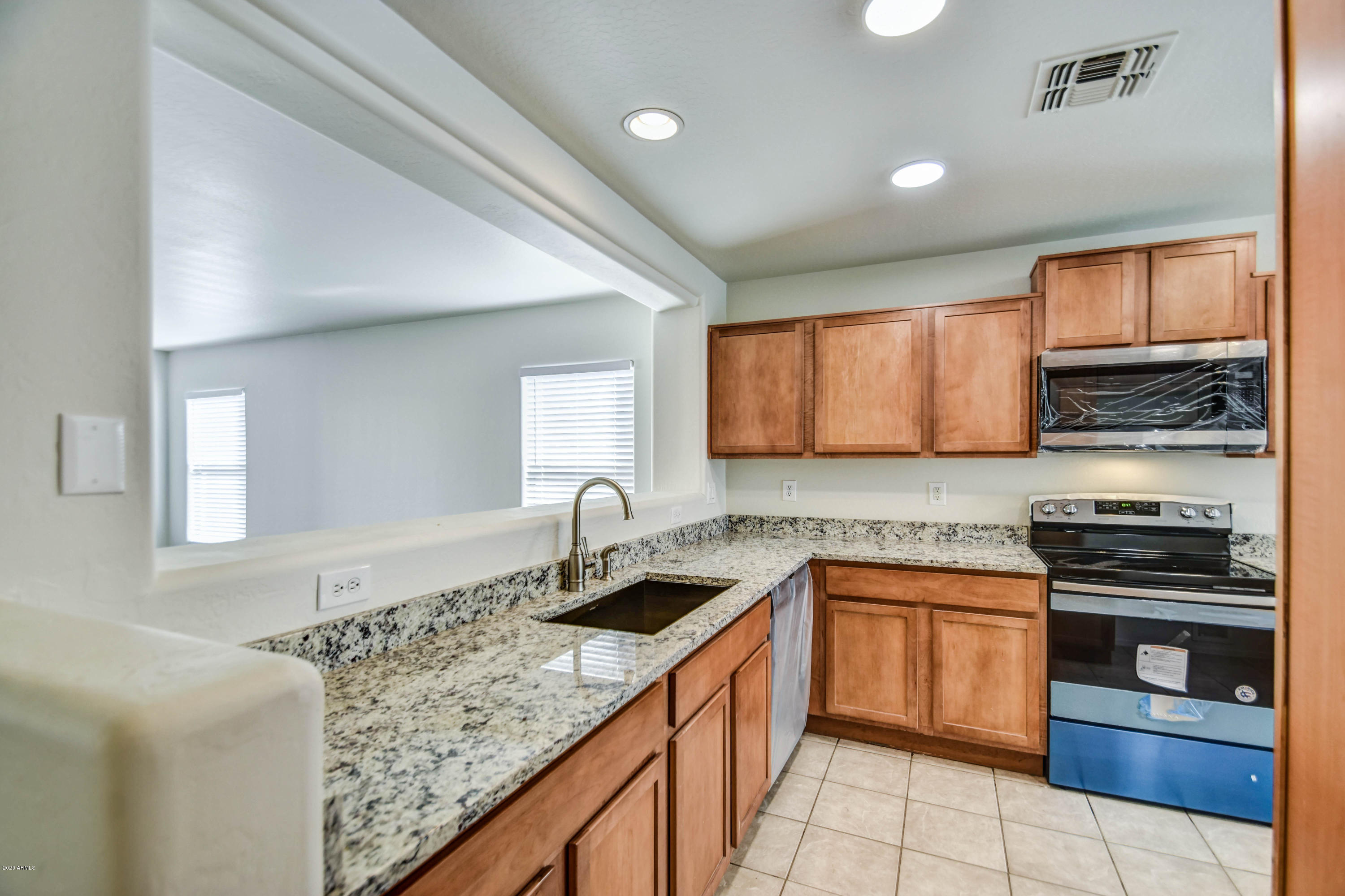 43928 West Cowpath Road Maricopa, AZ 85138 - Photo 11 of 44 kitchen 1