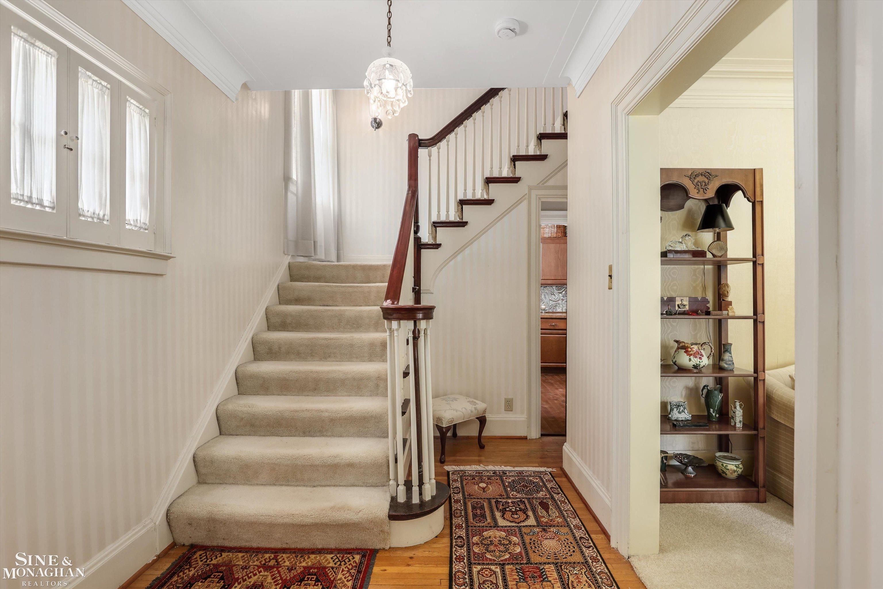 838 Whittier Road Grosse Pointe, MI 48230 - Photo 5 of 50 50145950-8b60664b-4490-4ddf-8e3a-50482893e82a.JPG