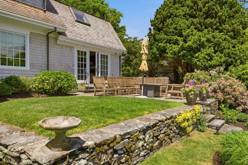 148 Nanaquaket Road Tiverton, RI 02878 - Photo 46 of 47