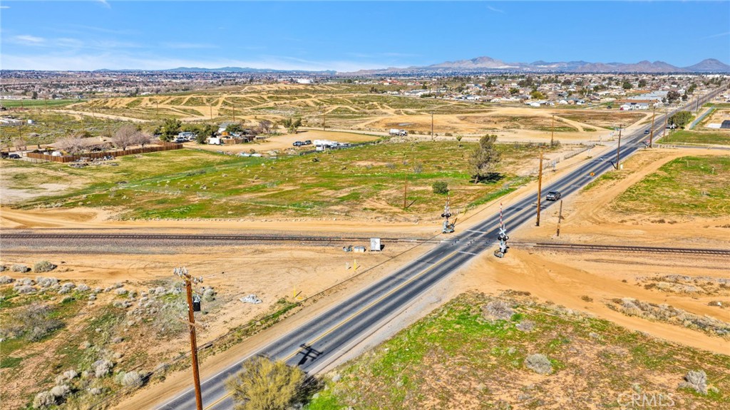 10420 Kiowa Road Apple Valley, CA 92308 - Photo 13 of 13 a view of an ocean