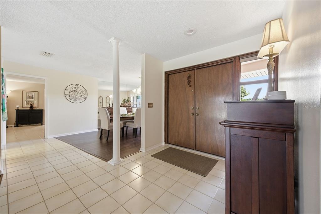 820 Newberger Road Lutz, FL 33549 - Photo 11 of 40