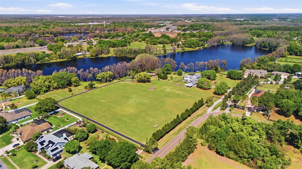 820 Newberger Road Lutz, FL 33549 - Photo 5 of 40