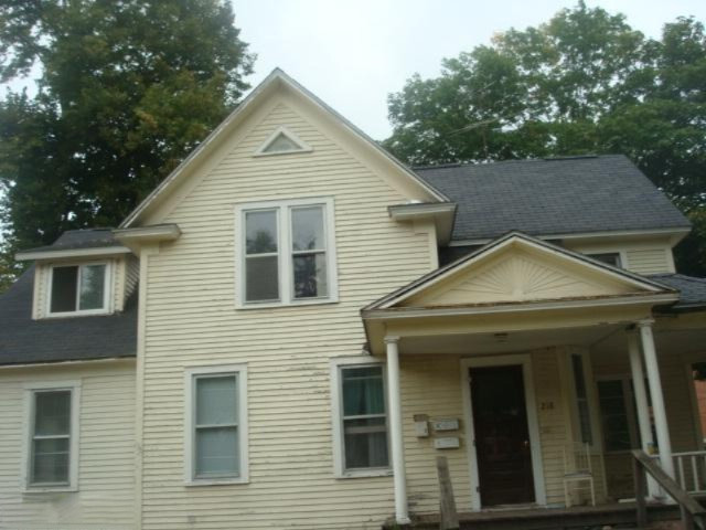 218 East Street Three Rivers, MI 49093 - Photo 1 of 5 Primary Photo